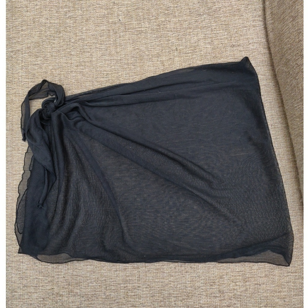 🍓FREE WITH PURCHASE🍓Mesh Swimsuit Cover